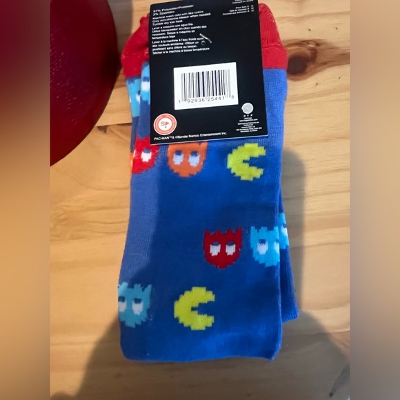 Pac-Man Socks Ghosts Adult Unisex New with Tags - Picture 2 of 2